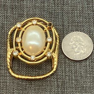 Hug USA Scarf Ring As Is Vintage Retro Gold Oval Domed Pearl Rhinestone Rope